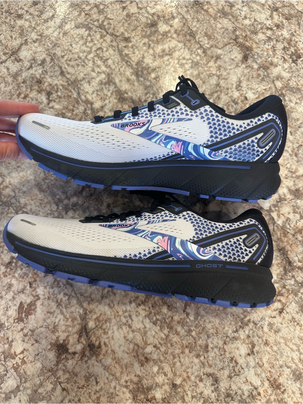 Brooks Ghost 14 Running Shoes - Picture 2 of 7